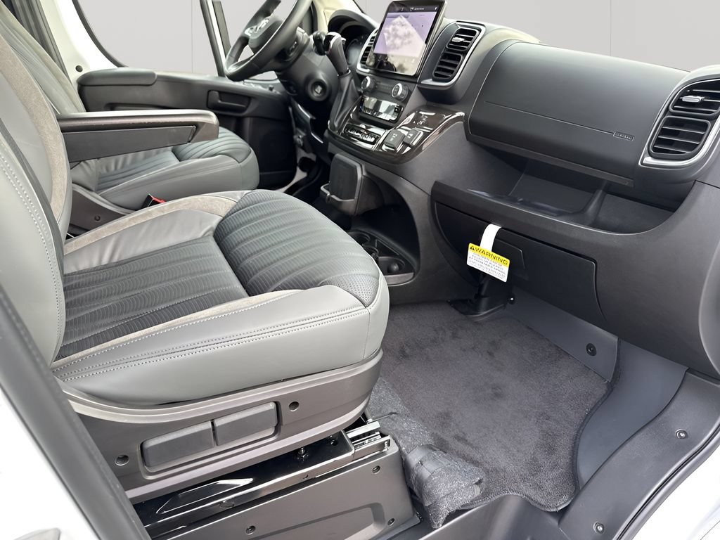 New 2025 RAM ProMaster 2500 w/ Advanced Safety Group FWD image 17