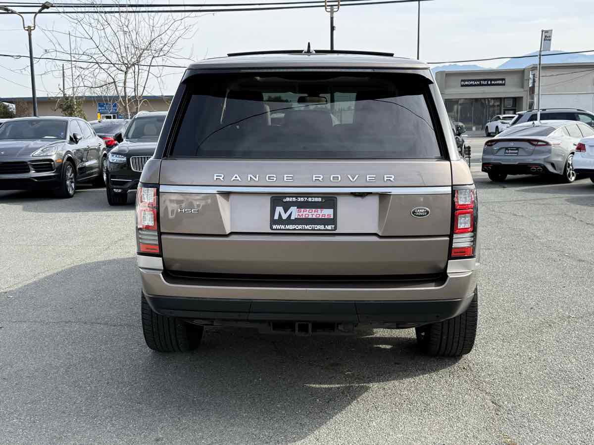 Used 2016 Land Rover Range Rover HSE image 10
