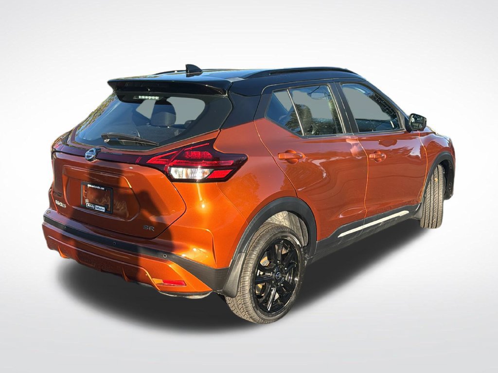 Used 2021 Nissan Kicks SR FWD image 7