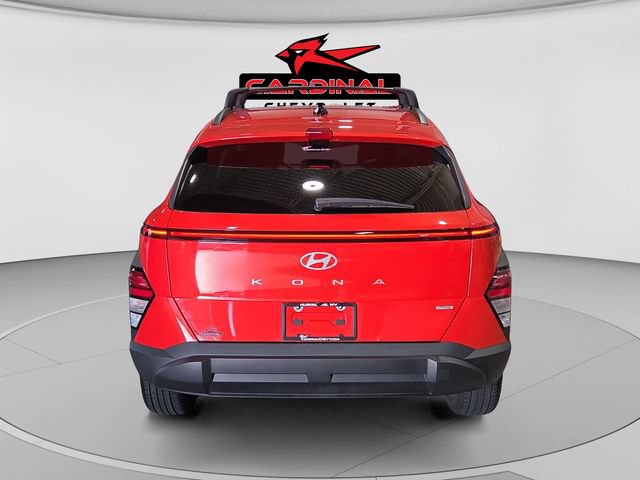 Used 2025 Hyundai Kona SEL AWD/4WD image 4