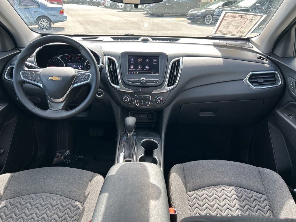 Used 2024 Chevrolet Equinox LT AWD/4WD image 11