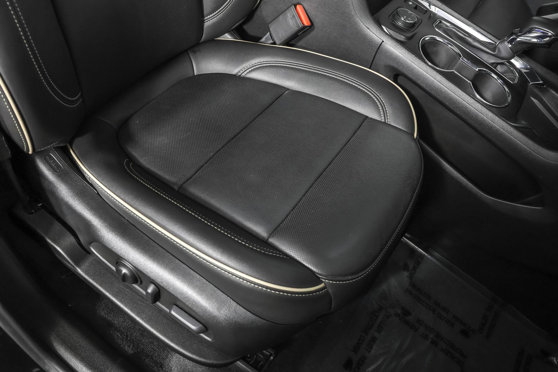 Used 2023 Chevrolet Traverse Premier w/ Redline Edition AWD/4WD image 49