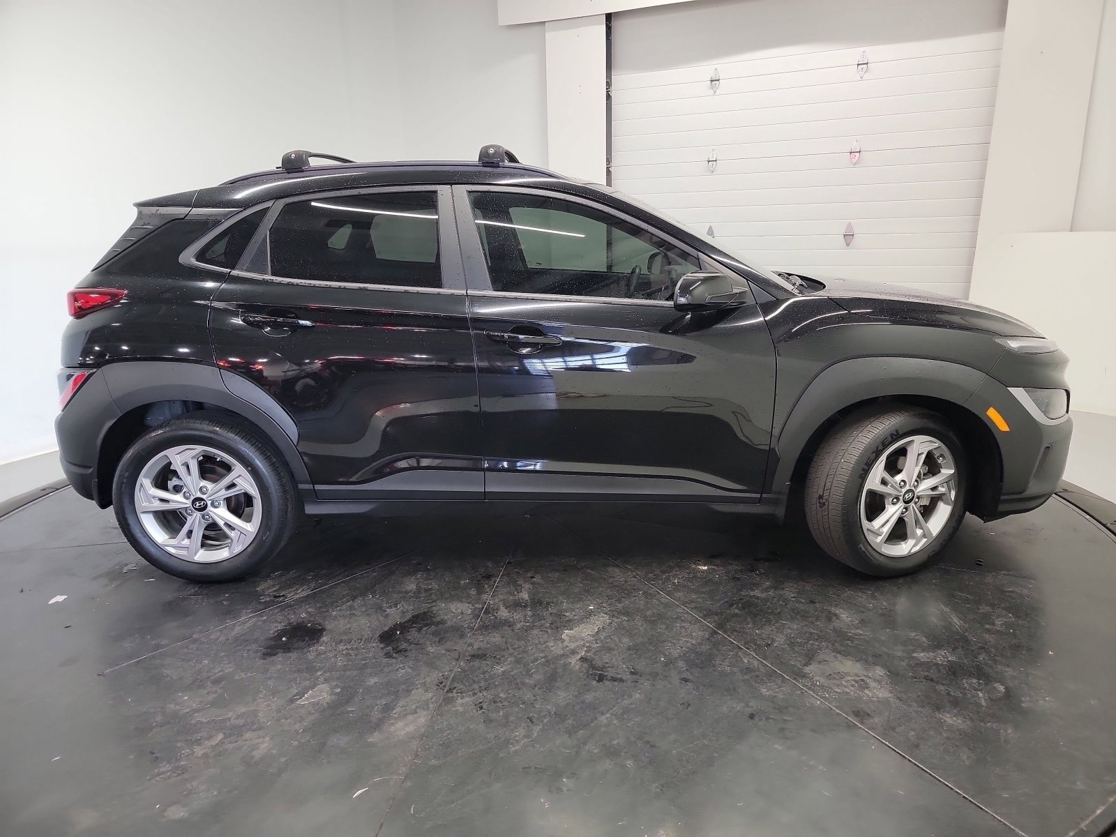 Used 2022 Hyundai Kona SEL FWD image 11