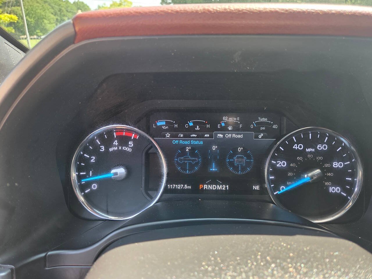 Used 2019 Ford F250 Platinum w/ Platinum Ultimate Package AWD/4WD image 14