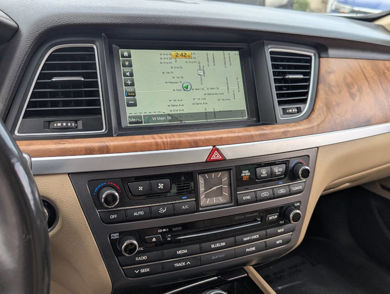 Used 2015 Hyundai Genesis 5.0 image 28