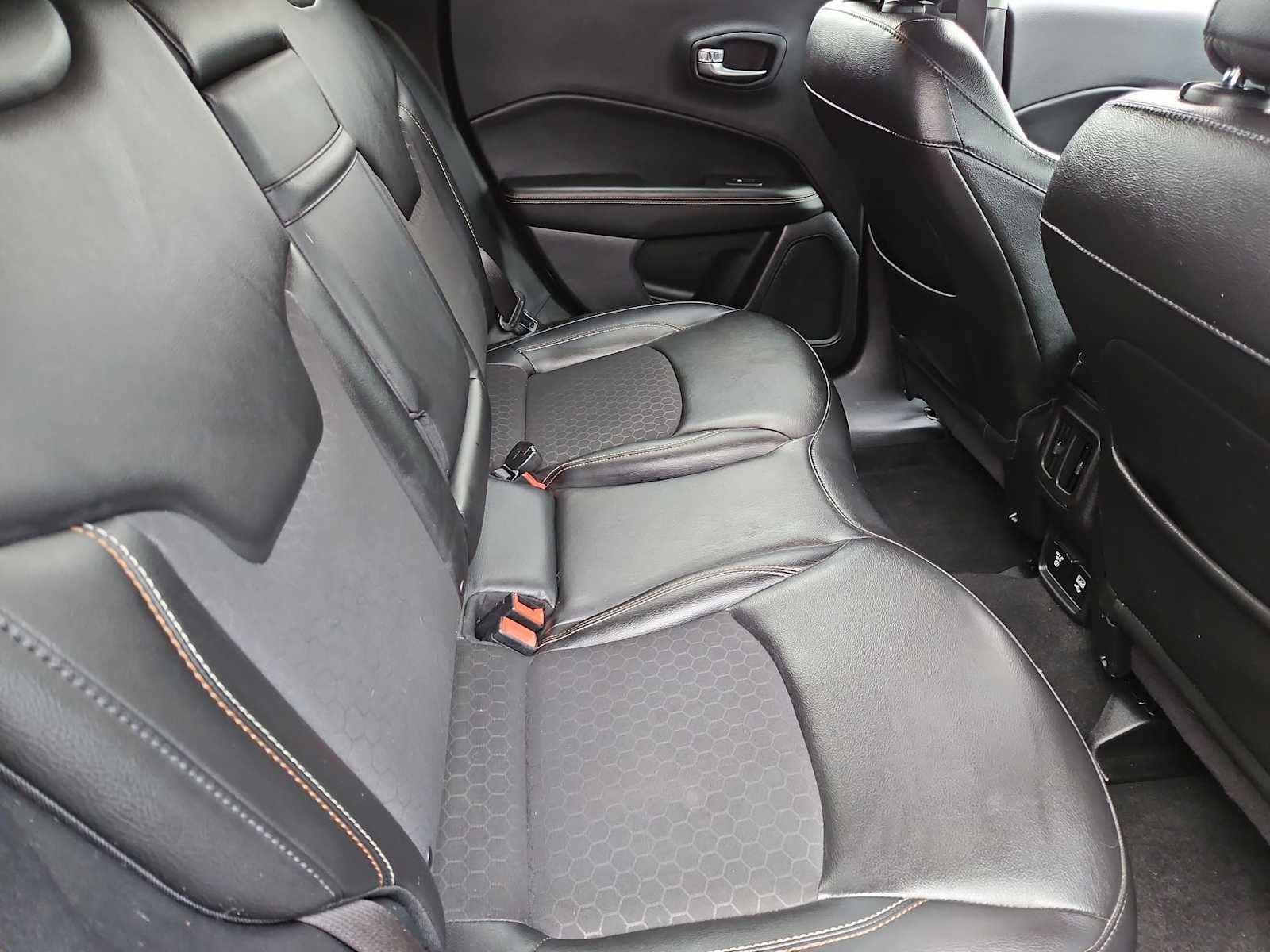 Used 2019 Jeep Compass Latitude w/ Popular Equipment Group image 20