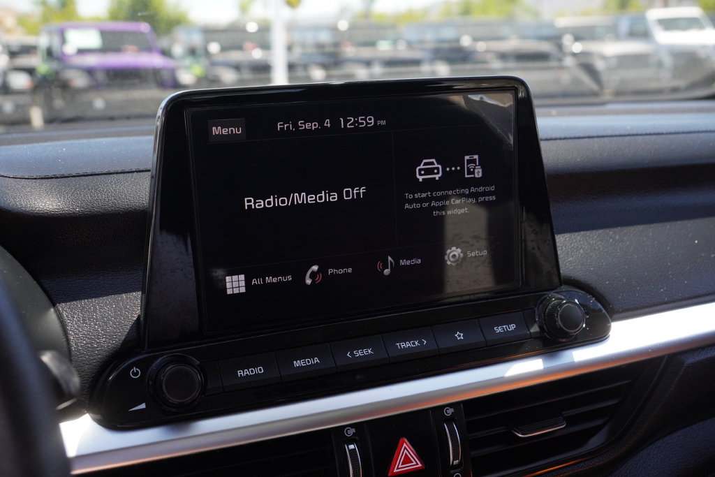 Used 2024 Kia Forte LXS w/ LXS Technology Package FWD image 23