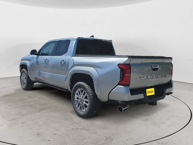 Used 2024 Toyota Tacoma Limited w/ Limited Package (LT) AWD/4WD image 3