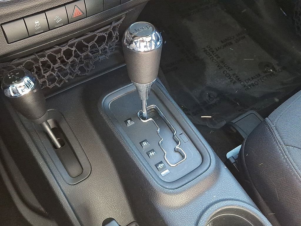 Used 2015 Jeep Wrangler Willys Wheeler image 15