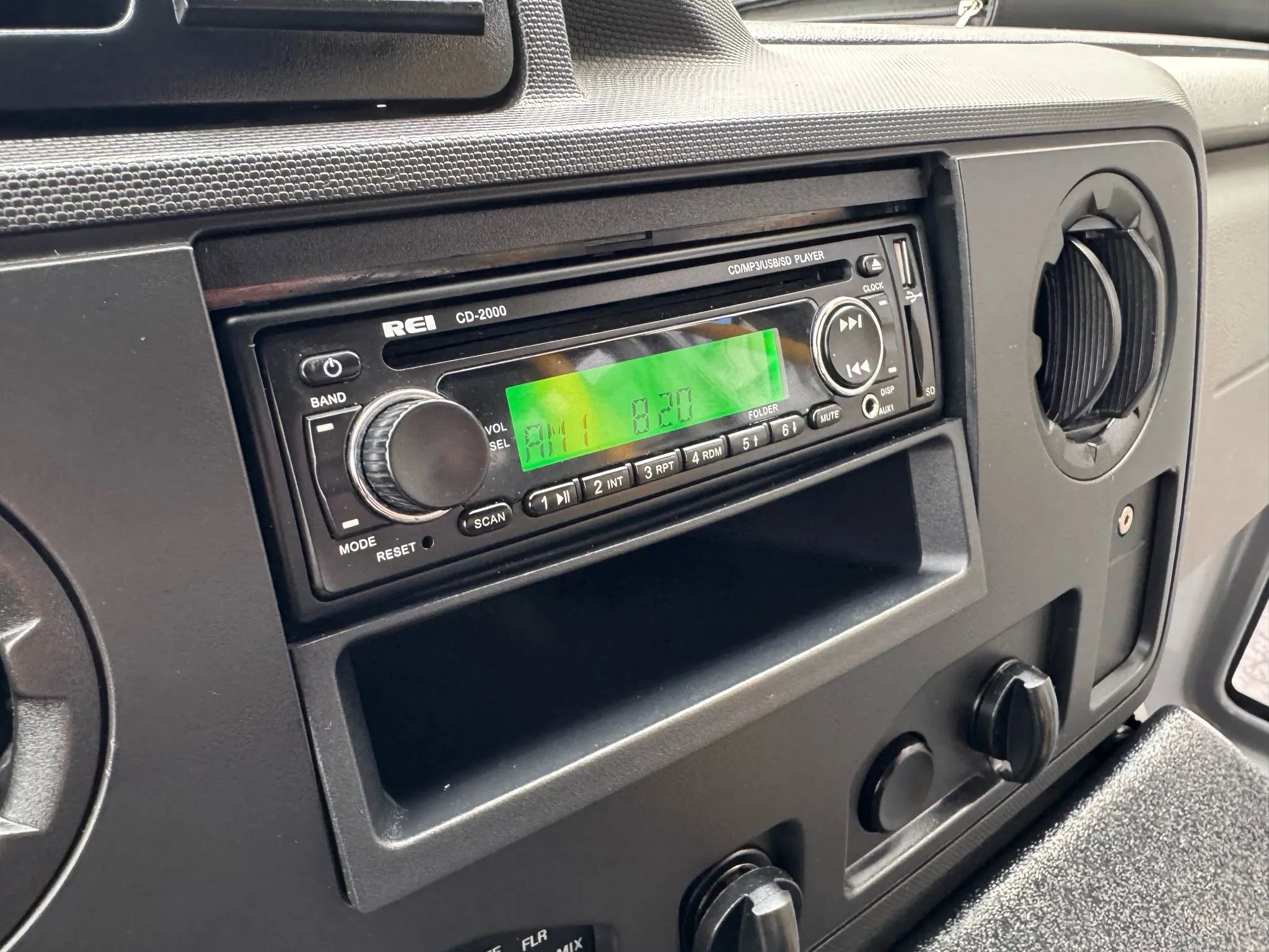 Used 2015 Ford E-450 and Econoline 450 Super Duty w/ Shuttle Bus Prep Package image 19