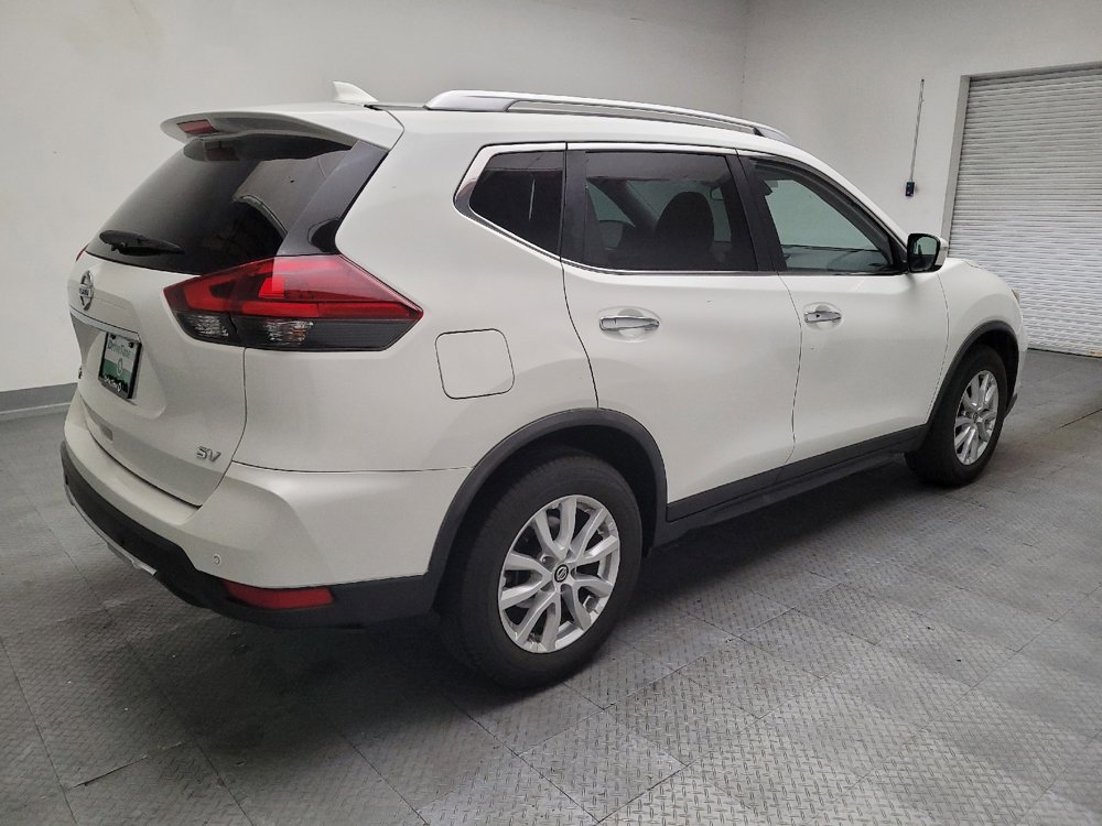 Used 2020 Nissan Rogue SV FWD image 9