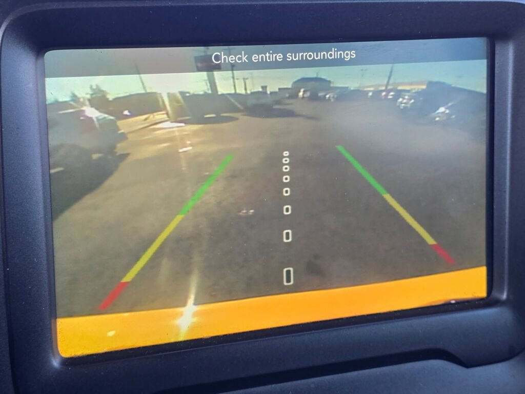 Used 2018 Jeep Renegade Altitude AWD/4WD image 32