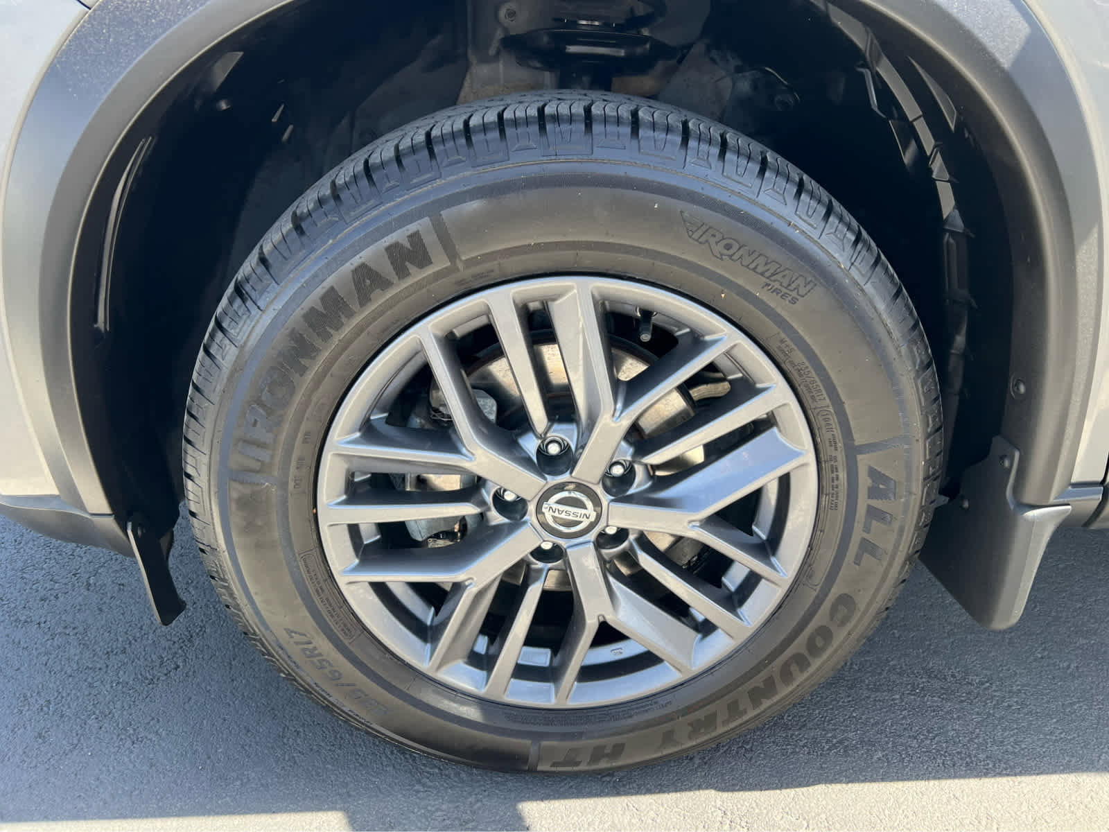 Used 2021 Nissan Rogue S image 12