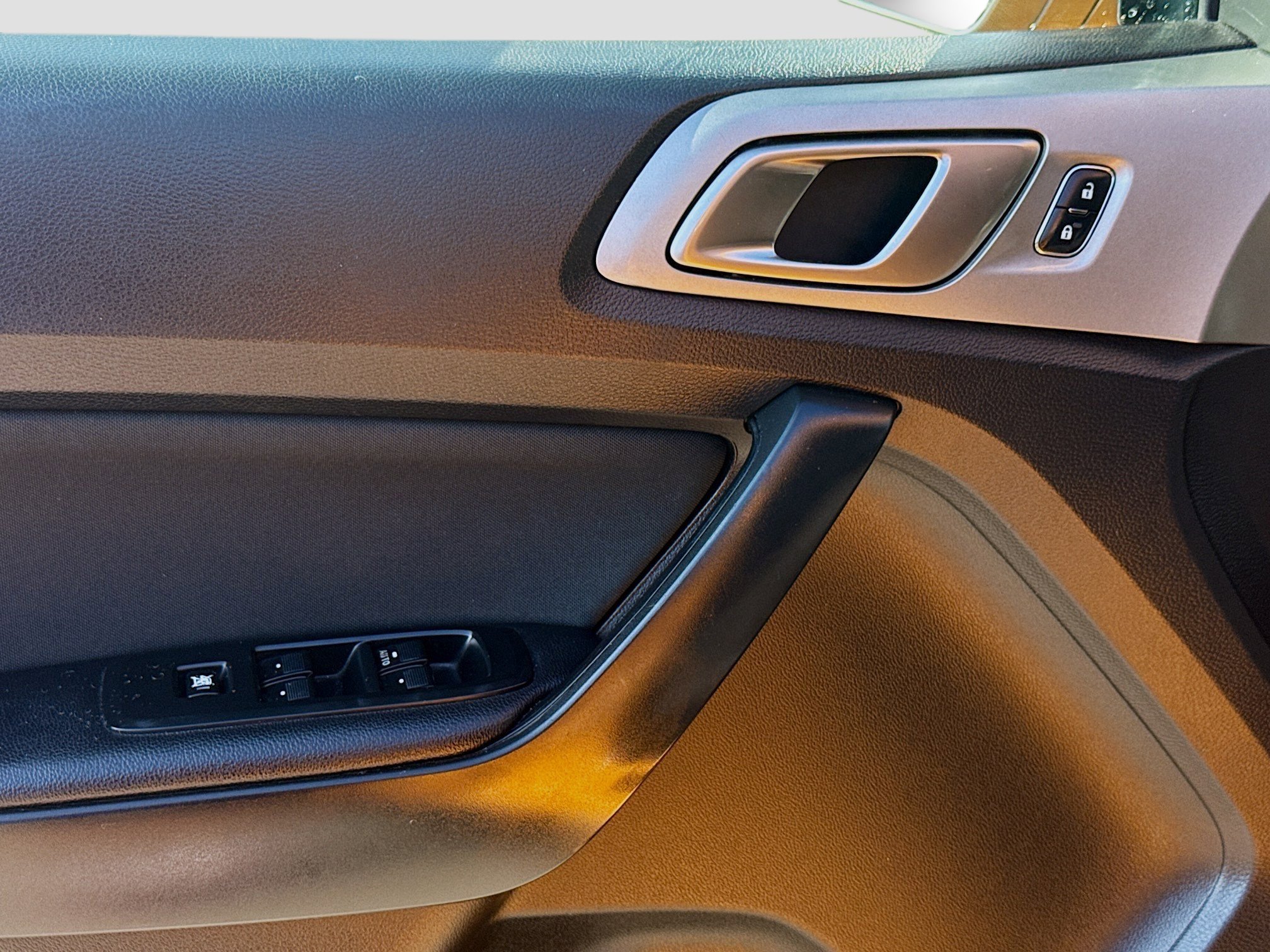 Used 2021 Ford Ranger XLT w/ Equipment Group 302A High image 16