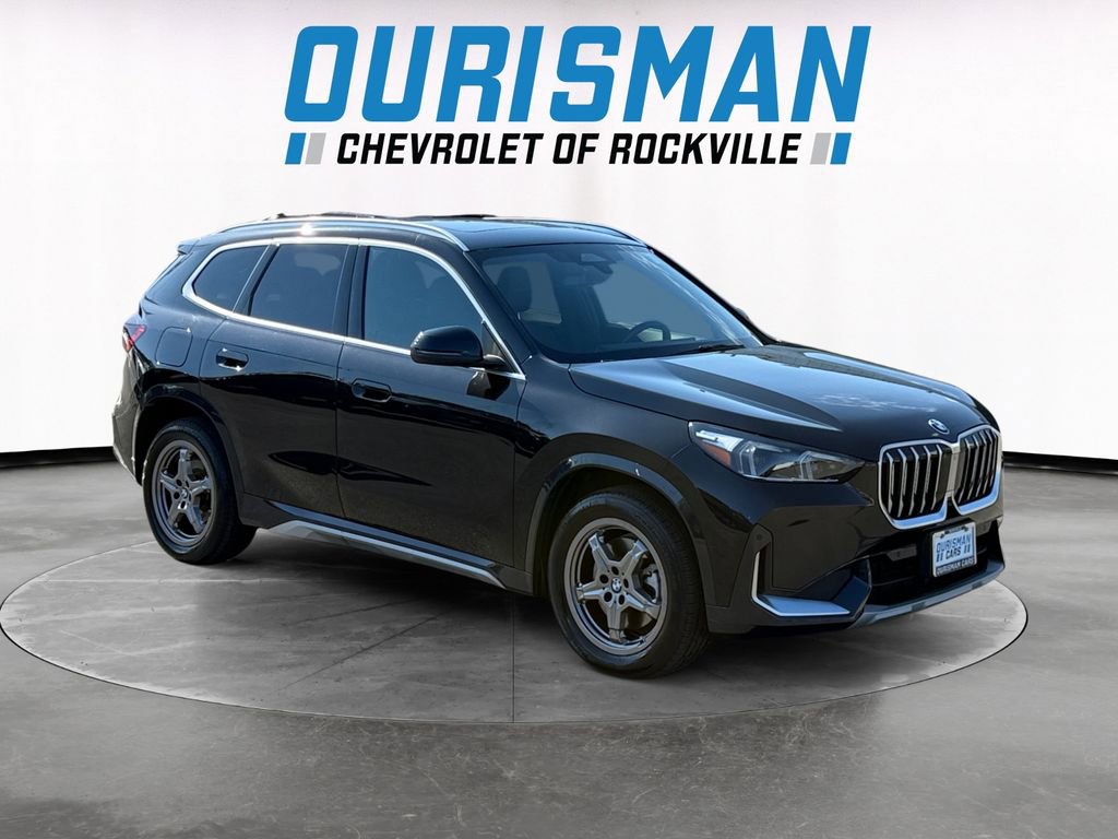 Used 2025 BMW X1 xDrive28i AWD/4WD image 1