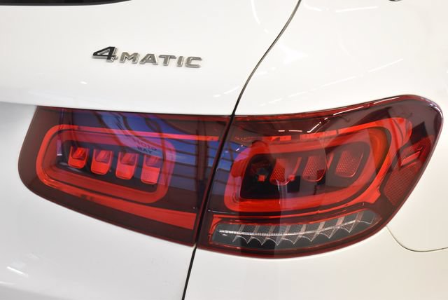 Used 2022 Mercedes-Benz GLC 300 4MATIC image 12
