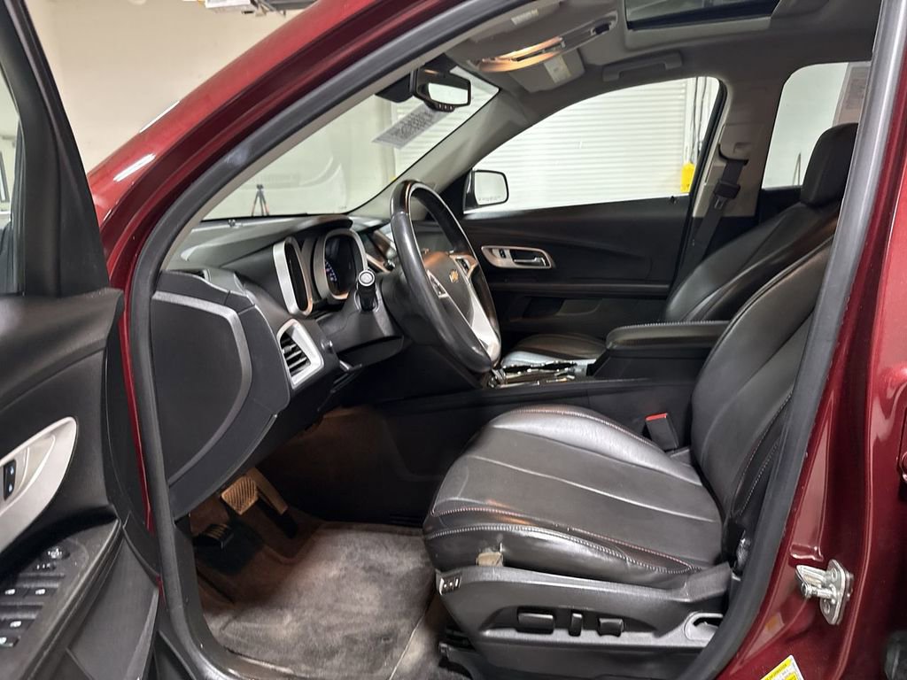 Used 2016 Chevrolet Equinox LTZ w/ Enhanced Convenience Package FWD image 20