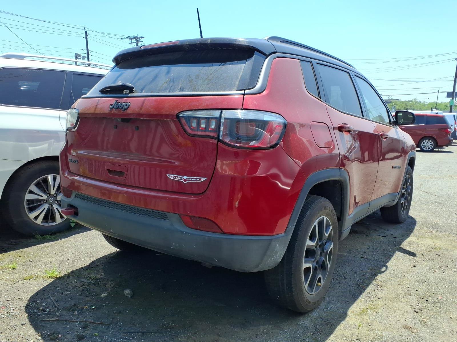 Used 2019 Jeep Compass Trailhawk AWD/4WD image 2