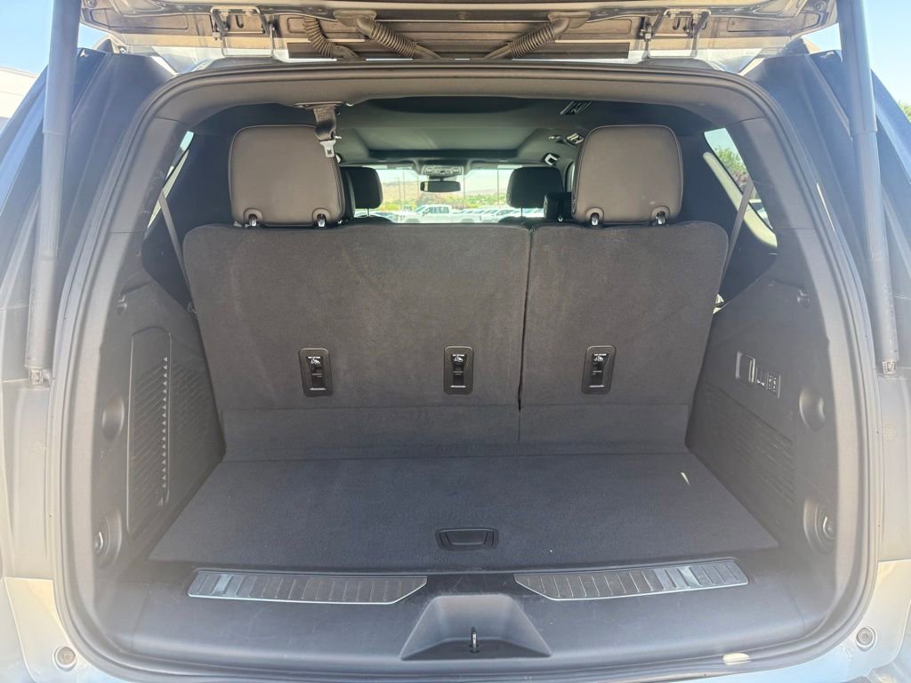 Used 2024 Chevrolet Tahoe RST w/ Luxury Package AWD/4WD image 24