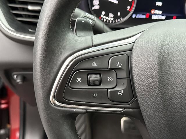 Used 2023 Buick Envision Essence w/ Sport Touring Package image 21