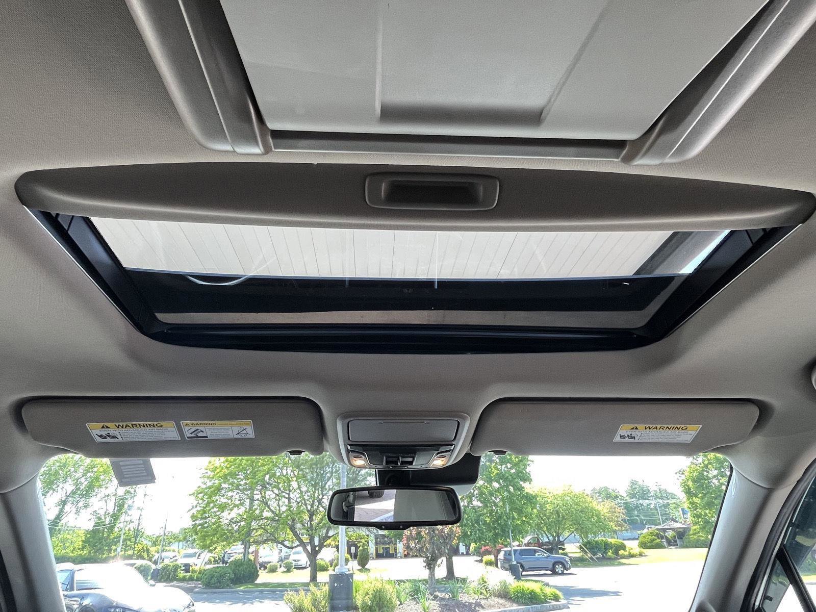 Used 2018 Honda Pilot Elite image 27