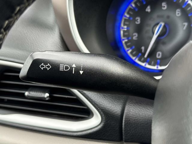 Used 2020 Chrysler Voyager LX w/ Cold Weather Group image 23