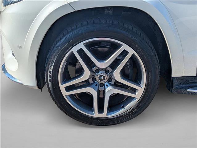 Used 2019 Mercedes-Benz GLS 550 4MATIC image 24
