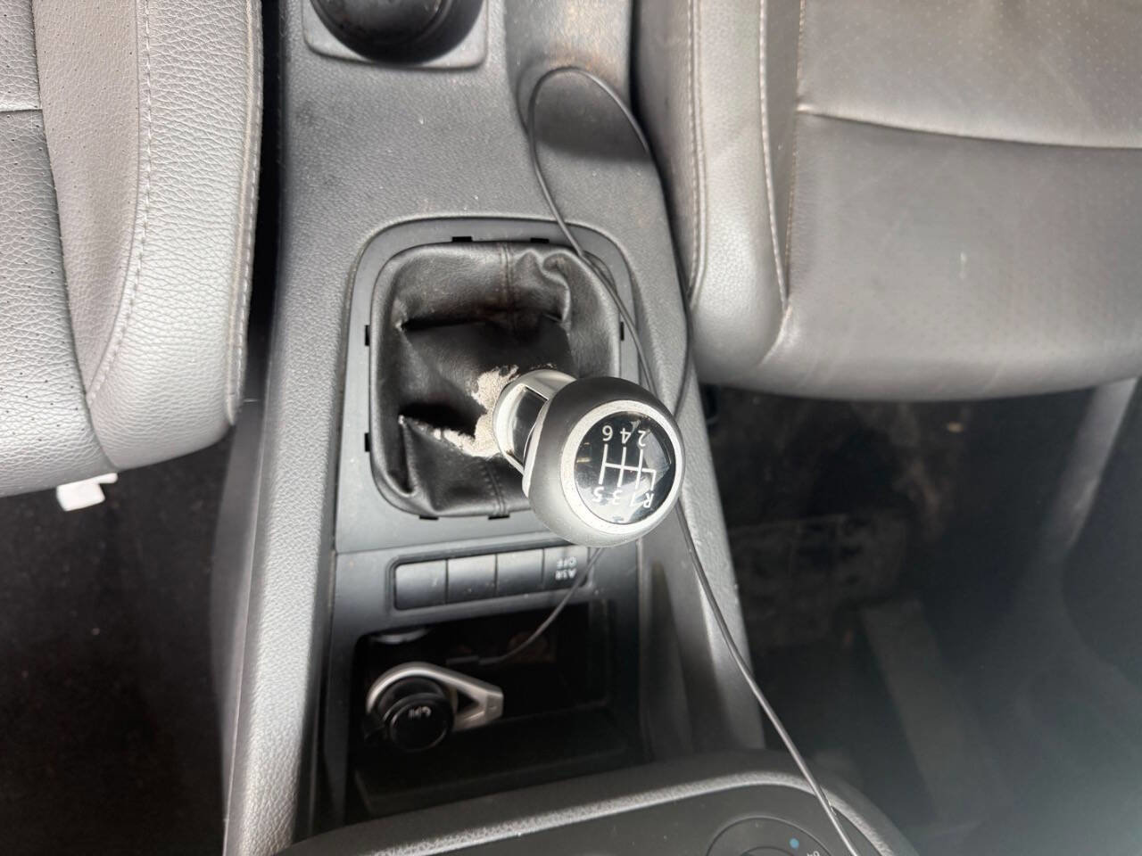 Used 2007 Volkswagen Rabbit 4-Door image 13