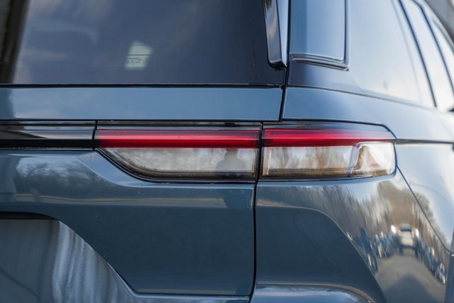 New 2026 Jeep Grand Cherokee Limited image 14