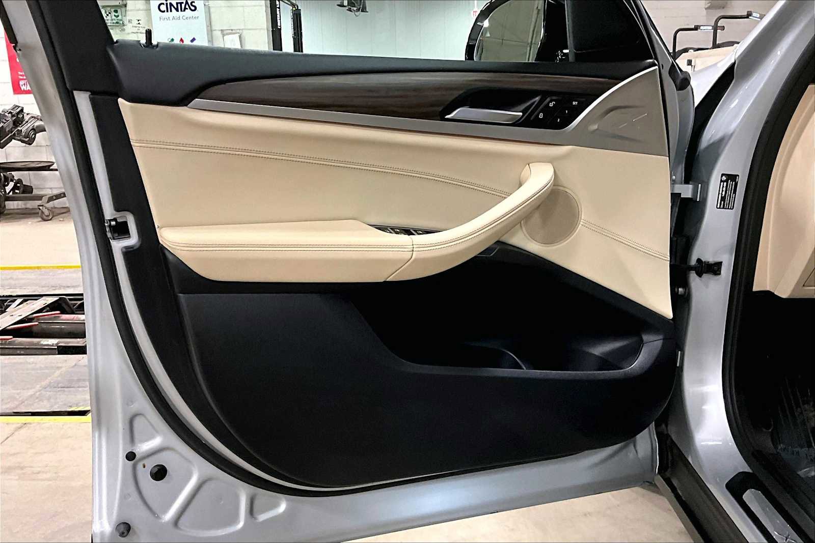 Used 2019 BMW X3 xDrive30i w/ Premium Package image 24