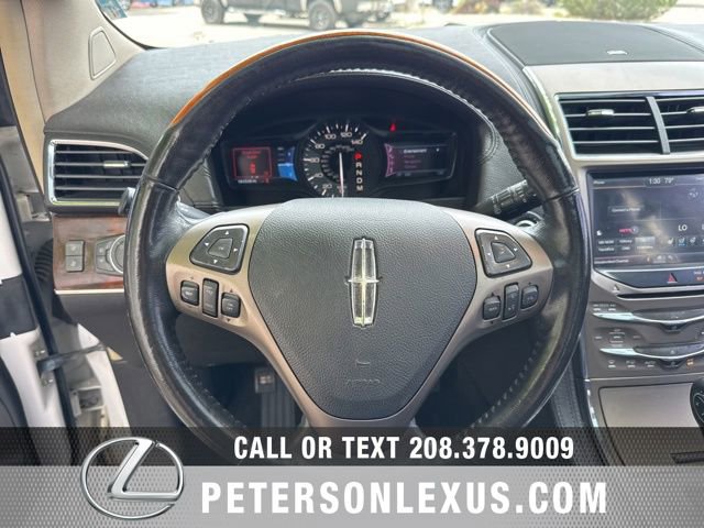 Used 2011 Lincoln MKX AWD w/ 102A Rapid Spec Order Code image 23
