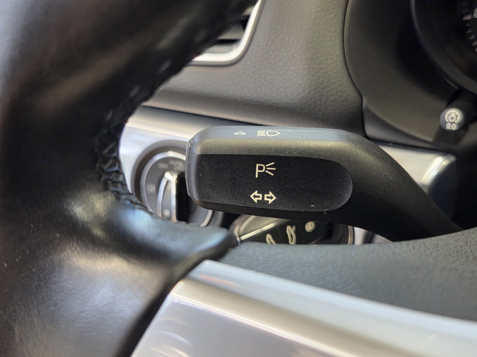Used 2016 Porsche Cayman RWD image 22