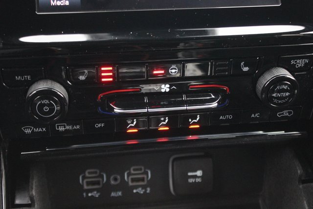 Used 2021 Jeep Grand Cherokee L Laredo image 9