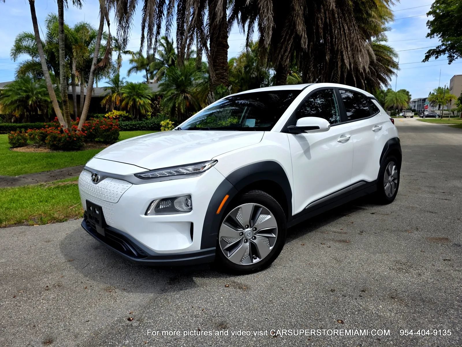 Used 2021 Hyundai Kona Ultimate FWD image 8