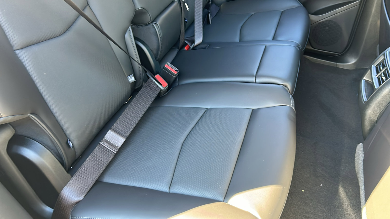 New 2025 Cadillac XT5 Premium Luxury image 13