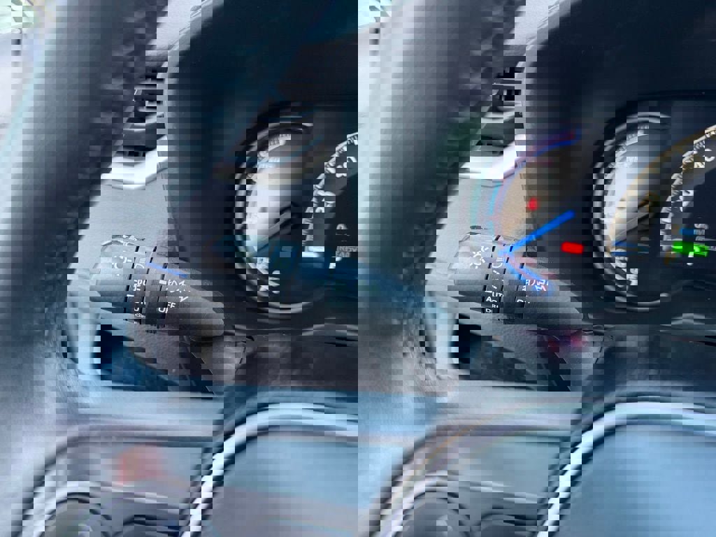 Used 2020 Toyota RAV4 XSE image 19