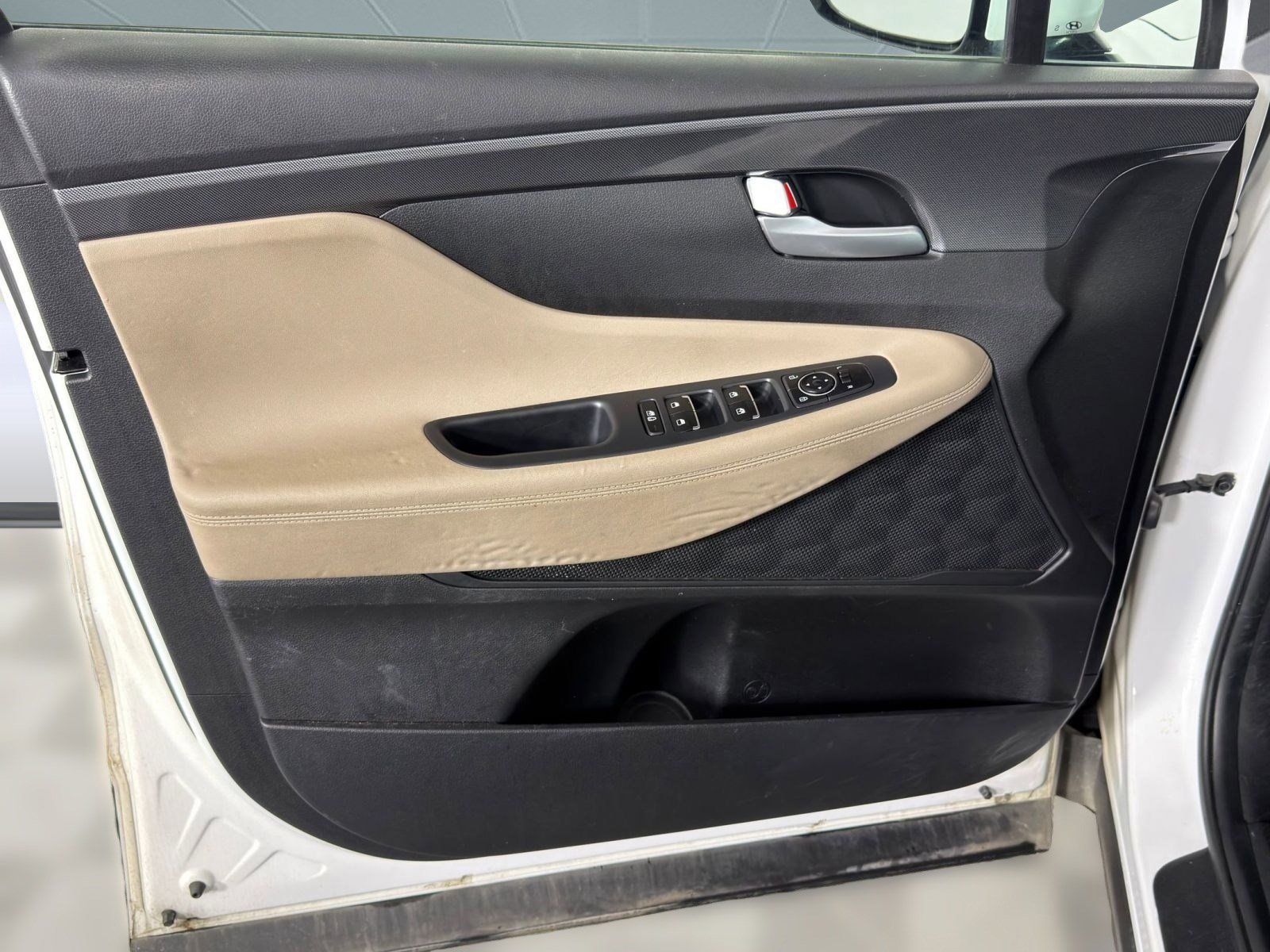 Used 2023 Hyundai Santa Fe Blue image 11