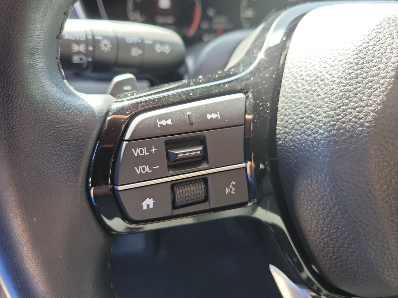 Used 2023 Honda Pilot EX-L image 29