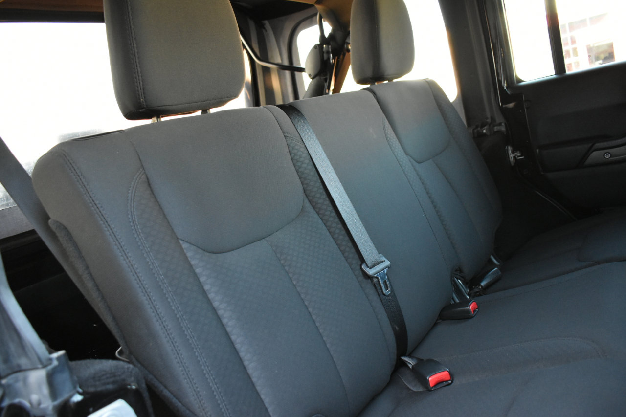 Used 2017 Jeep Wrangler Unlimited Sport w/ Quick Order Package 23S image 26