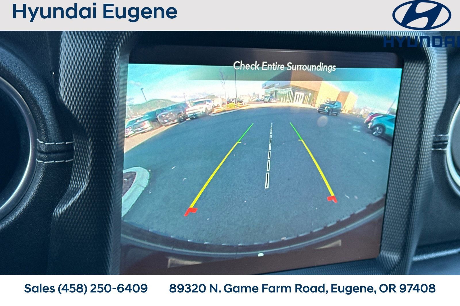 Used 2022 Jeep Wrangler Unlimited Sahara 4xe w/ Cold Weather Group image 25