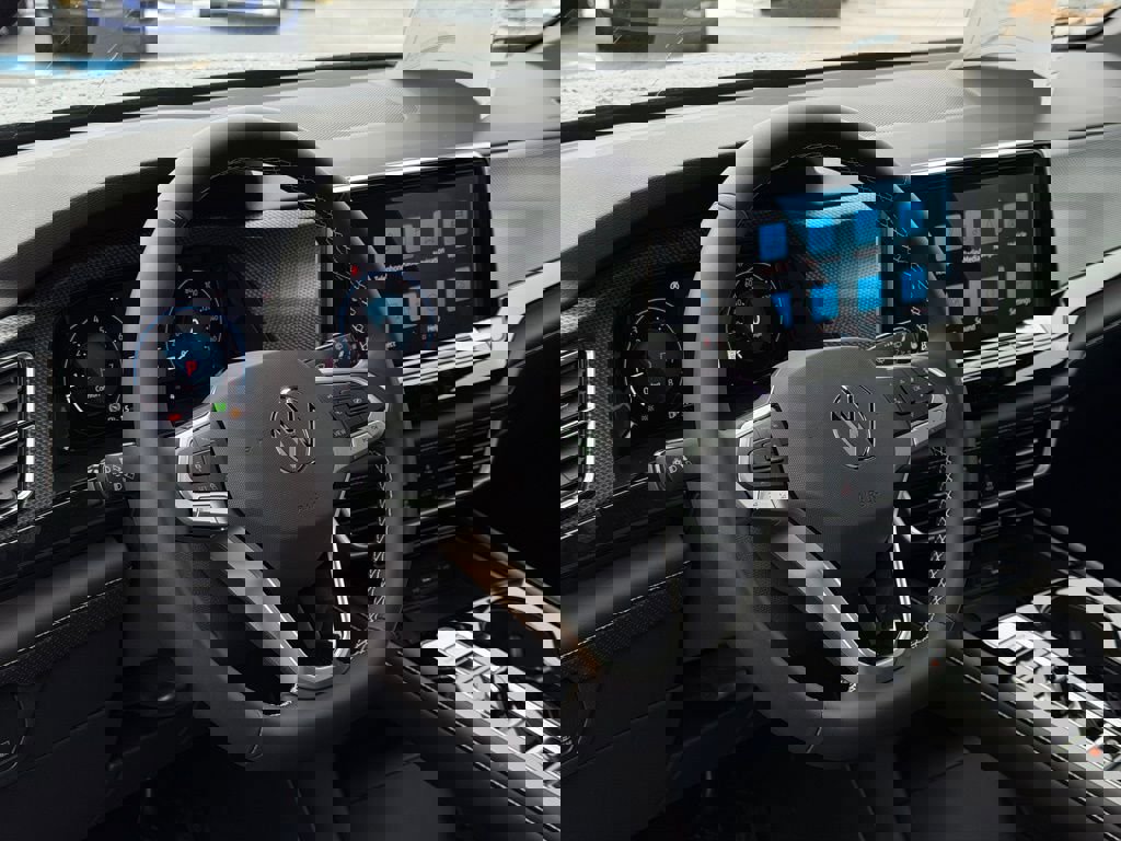 New 2026 Volkswagen Atlas Cross Sport SEL image 20