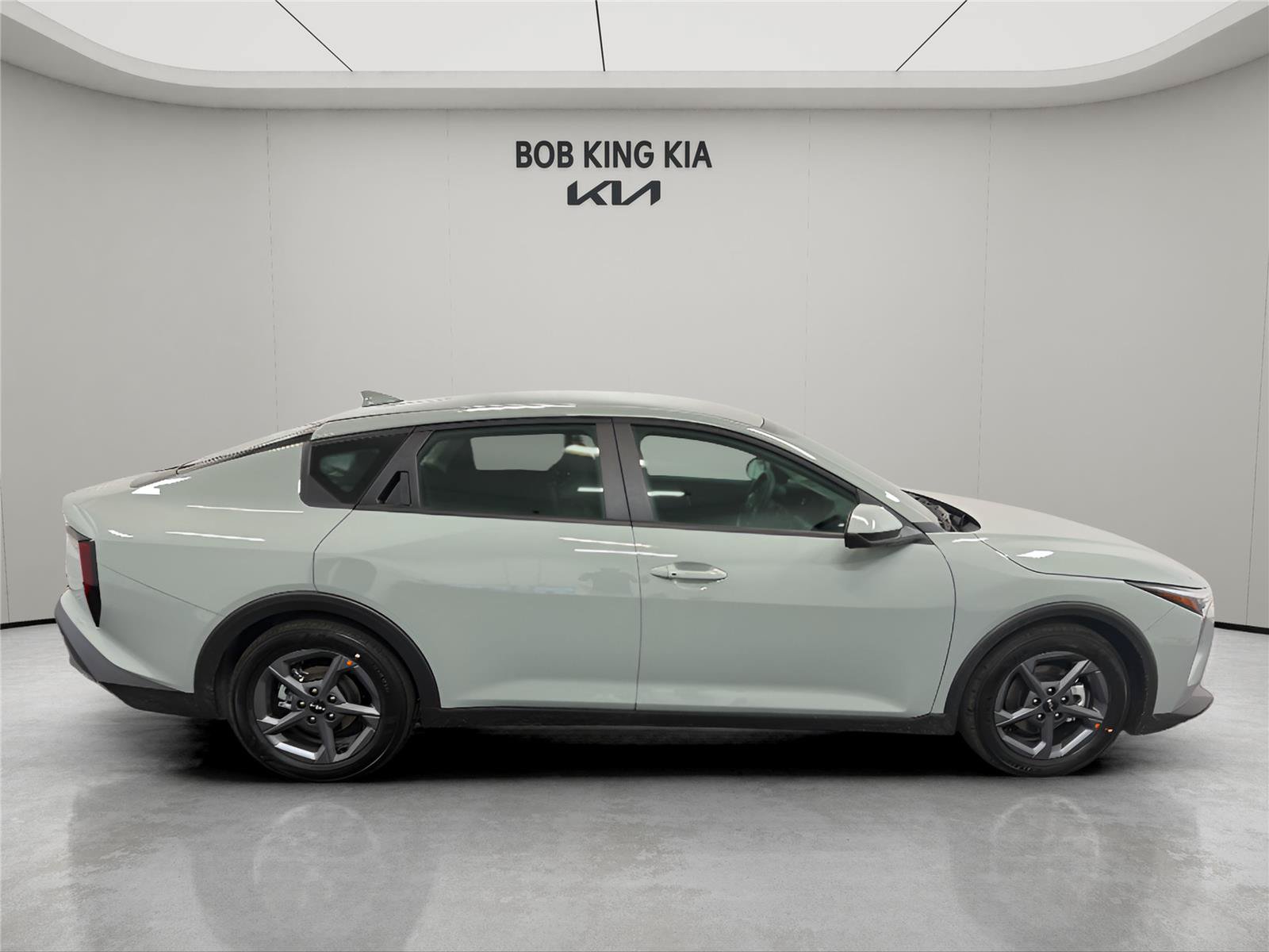 New 2026 Kia K4 FWD image 6