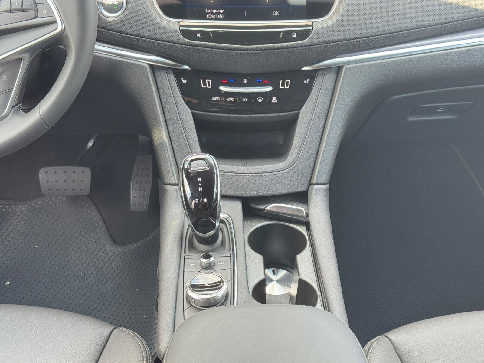 New 2026 Cadillac XT5 Luxury AWD/4WD image 14