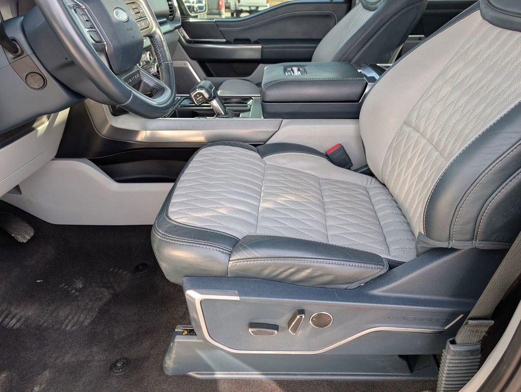 Used 2023 Ford F150 Limited image 22