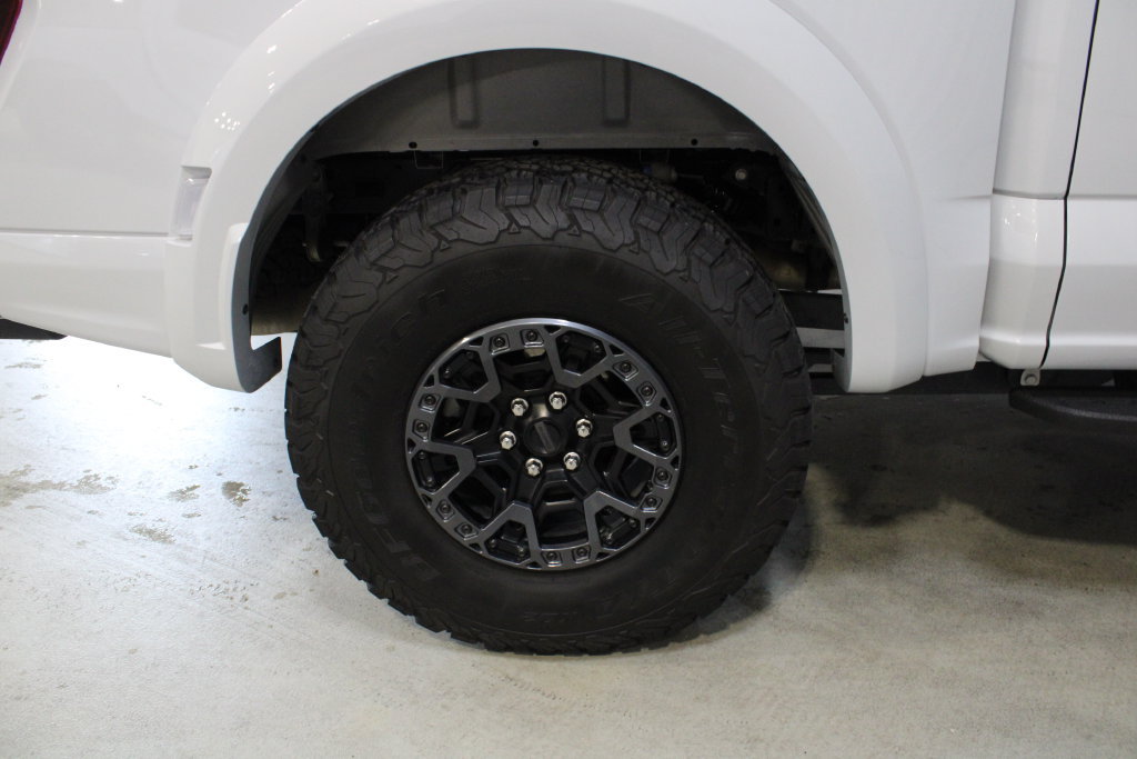 Used 2025 Ford F150 Raptor w/ Equipment Group 803A Raptor R AWD/4WD image 26