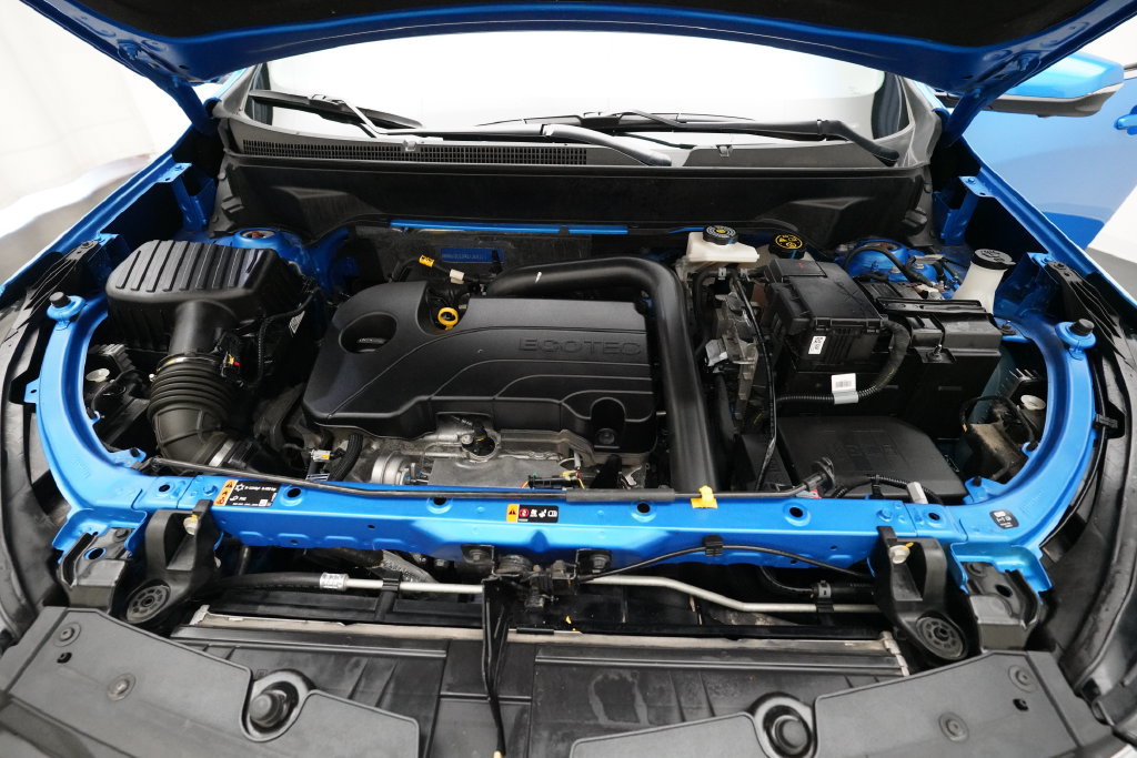 Used 2024 Chevrolet Equinox LT AWD/4WD image 3
