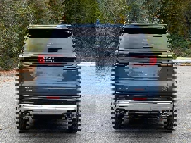 New 2026 GMC Acadia Denali w/ Super Cruise Package image 4