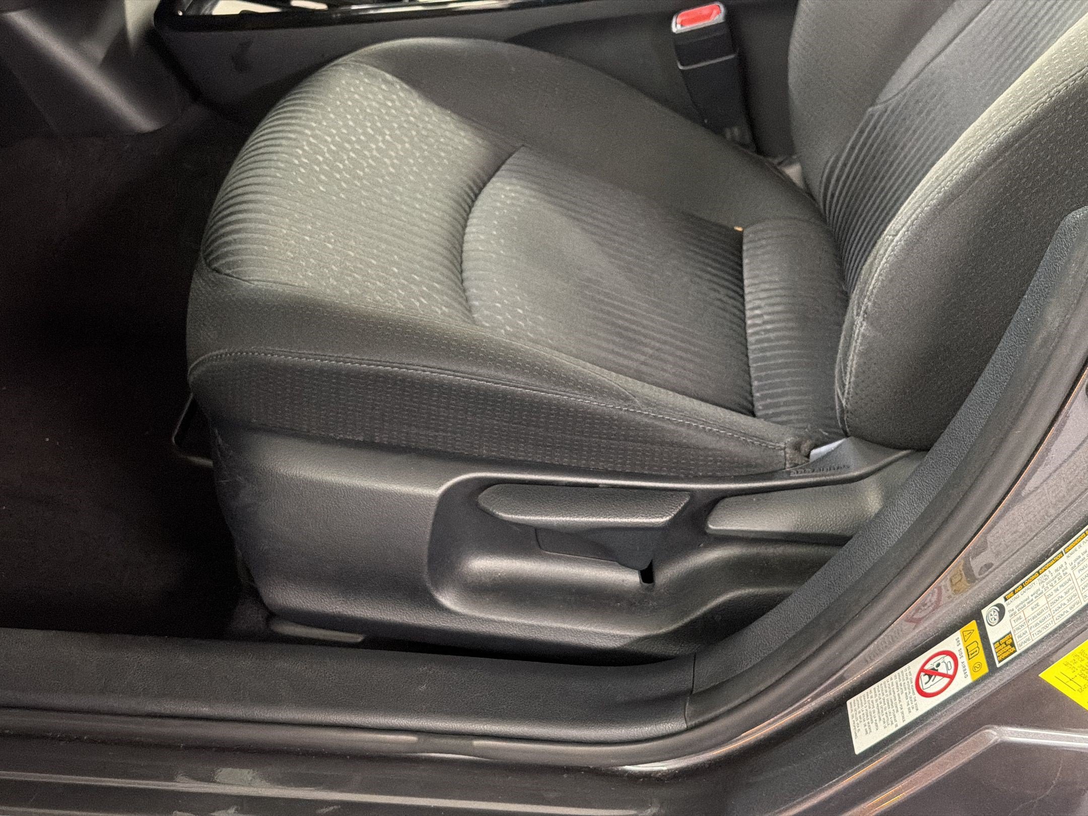 Used 2016 Toyota Prius Three FWD image 15