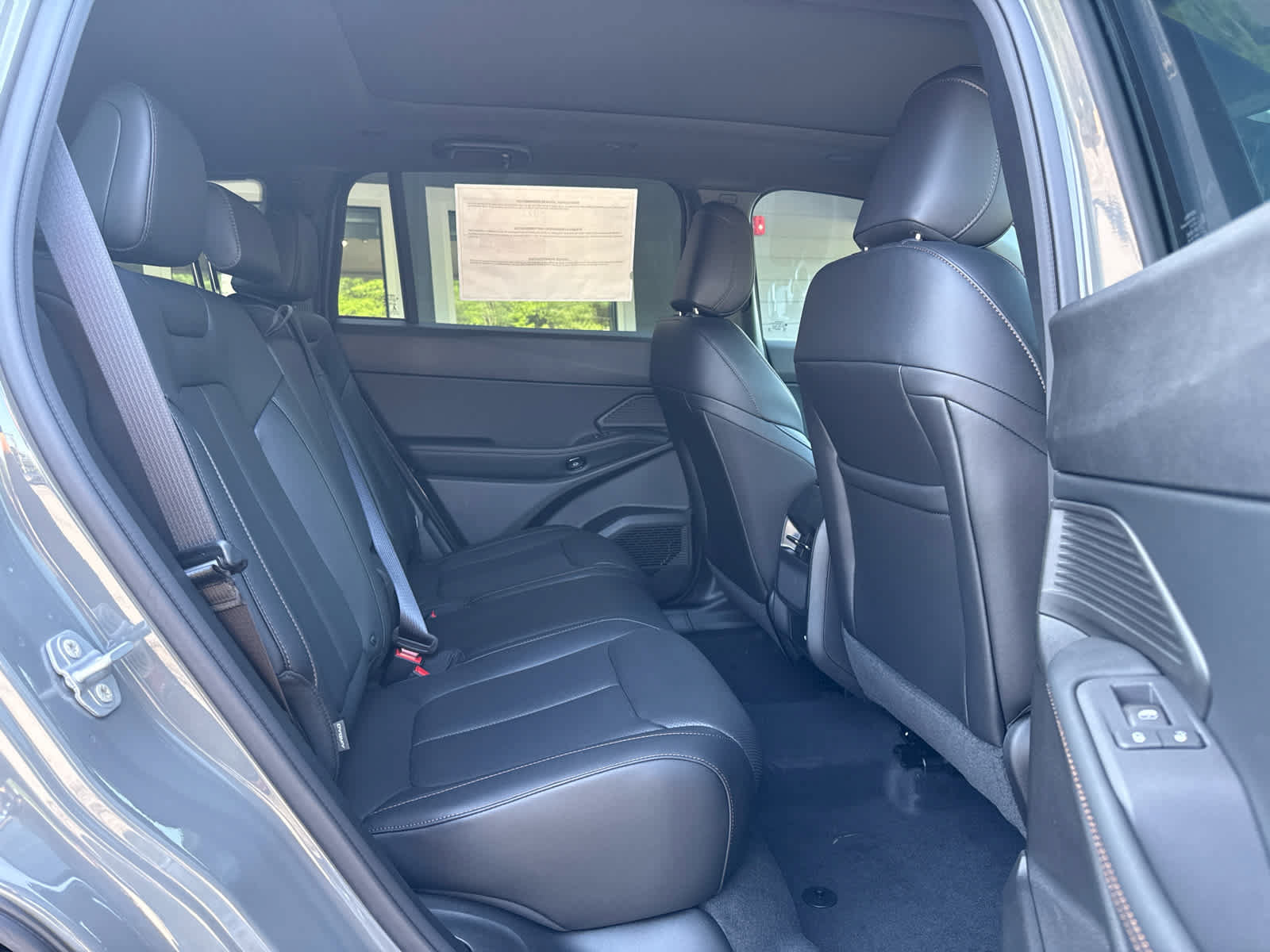New 2026 Jeep Cherokee Limited AWD/4WD image 15