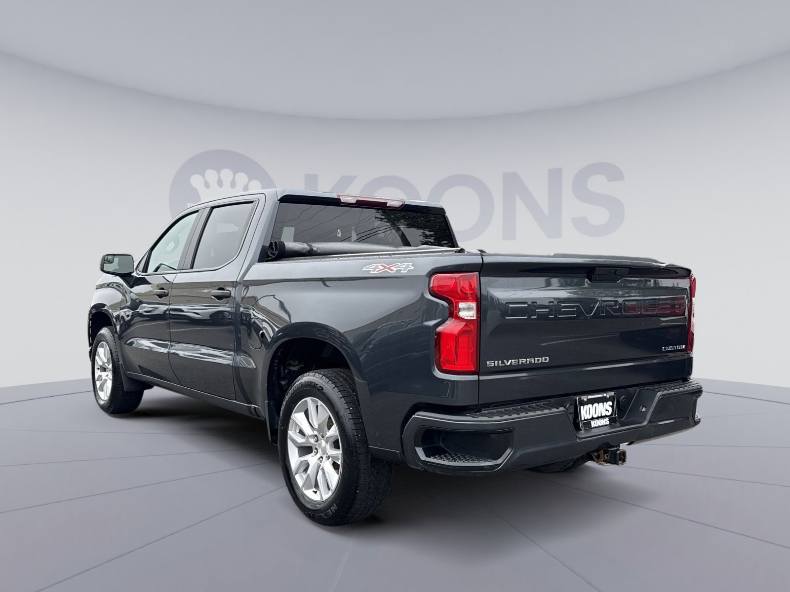 Used 2022 Chevrolet Silverado 1500 Custom image 4